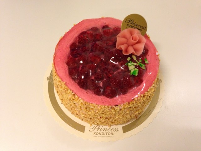 Hallonspecial – Princess Konditori Örebro